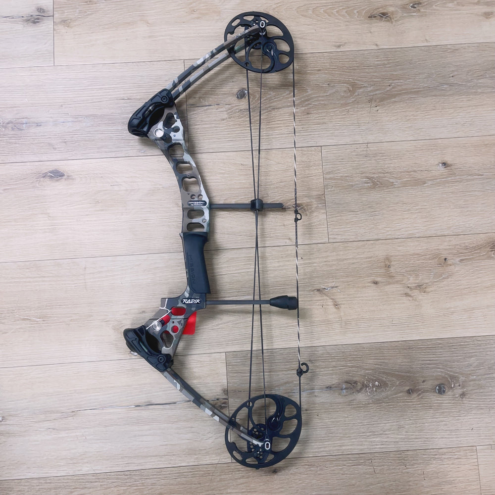 MATTHEWS RADIK CAMO RH 28"ATA 10-50lbs