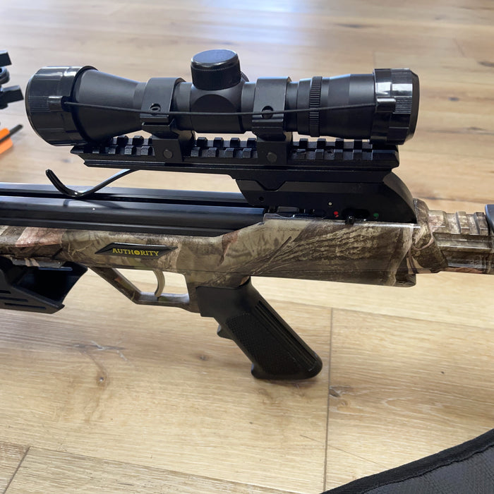 SAS Authority 175lbs Compound Crossbow 4x32 Scope Package - Used