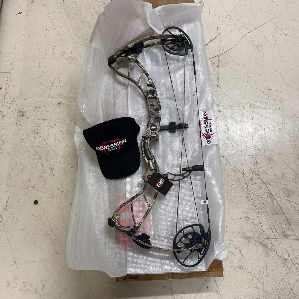 Obsession Hemorrhage 28/60# Compound Bow - Camo