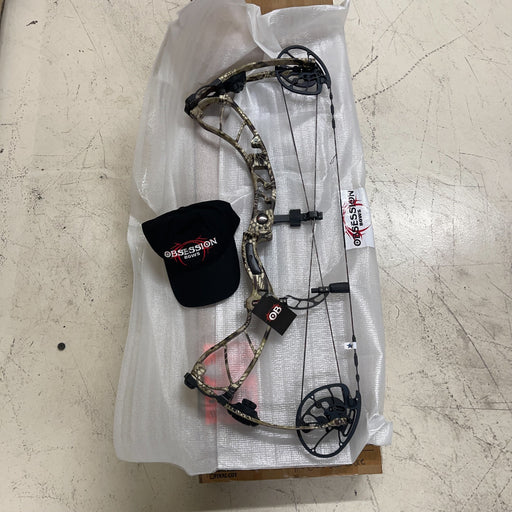 Obsession Hemorrhage 28/60# Compound Bow - Camo
