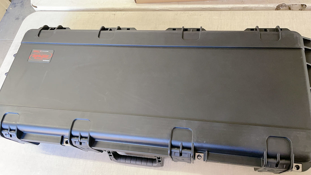 SKB Injection-Molded Small Parallel Limb Bow Hard Case Travel Wheels - Used