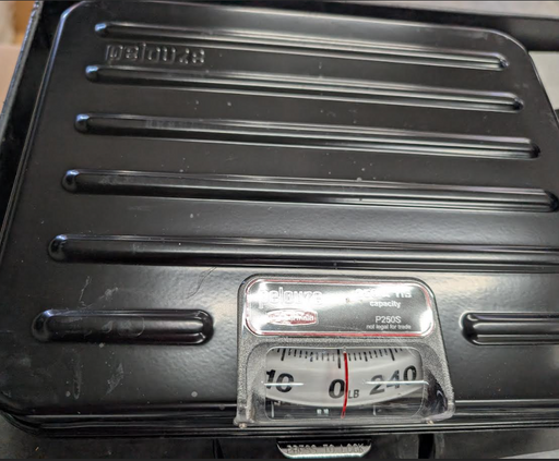 Rubbermaid Commercial Briefcase Mechanical Receiving Scale 250lbs - Used